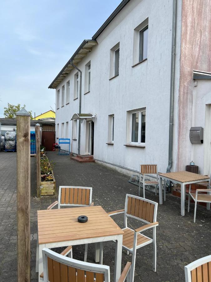 Ferienwohnungen Hennig 塞巴特黑灵斯多夫 外观 照片