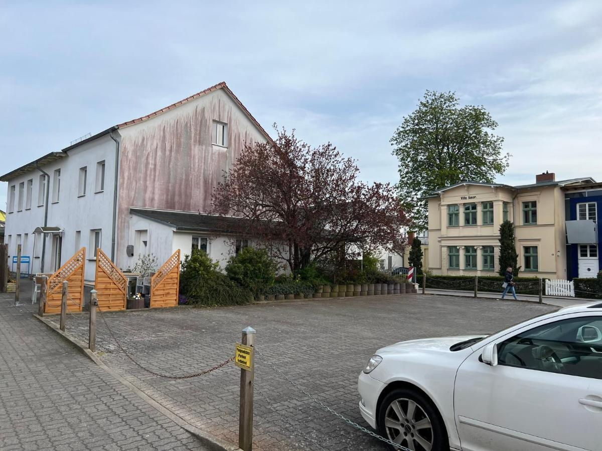 Ferienwohnungen Hennig 塞巴特黑灵斯多夫 外观 照片